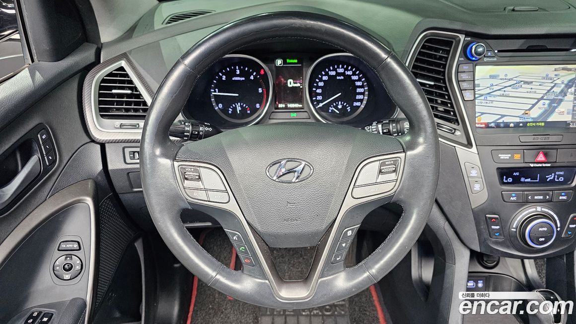 Hyundai Santafe 2016