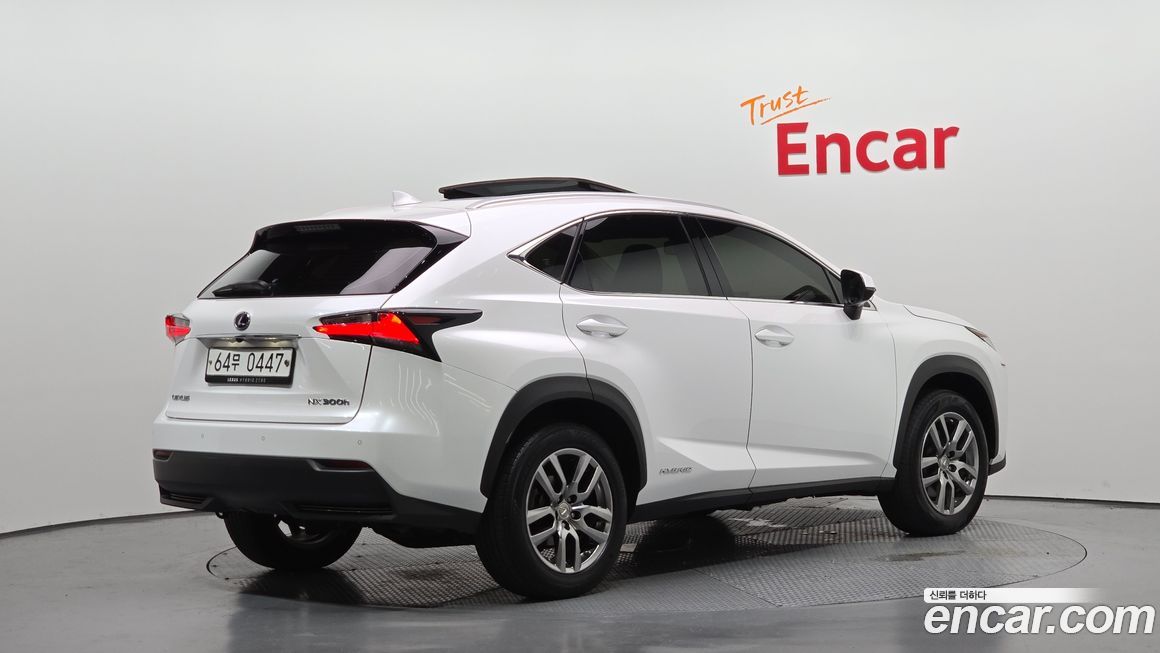 Lexus NX 2016