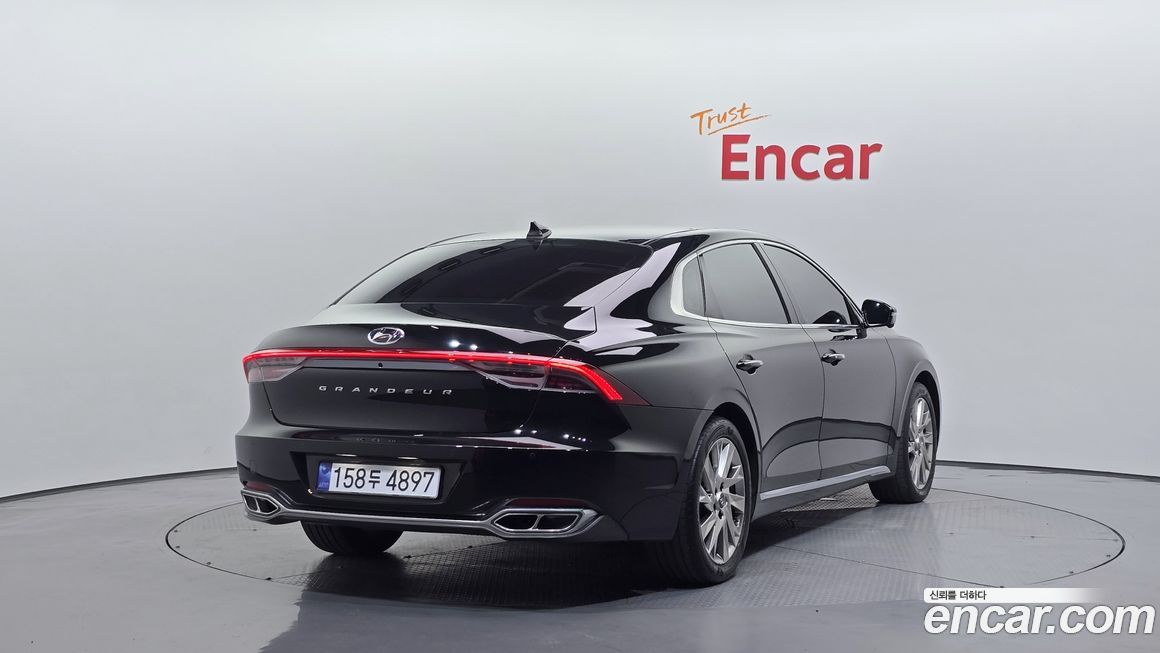Hyundai Grandeur 2022