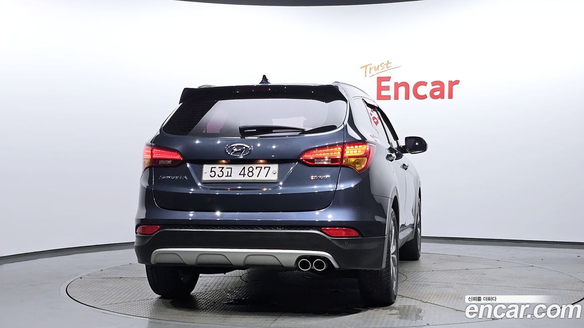 Hyundai Santafe 2015