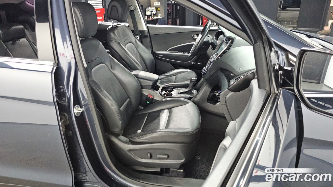 Hyundai Santafe 2015