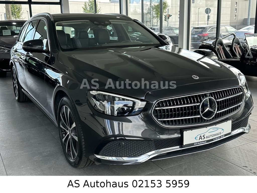 Mercedes-Benz E 300 2022