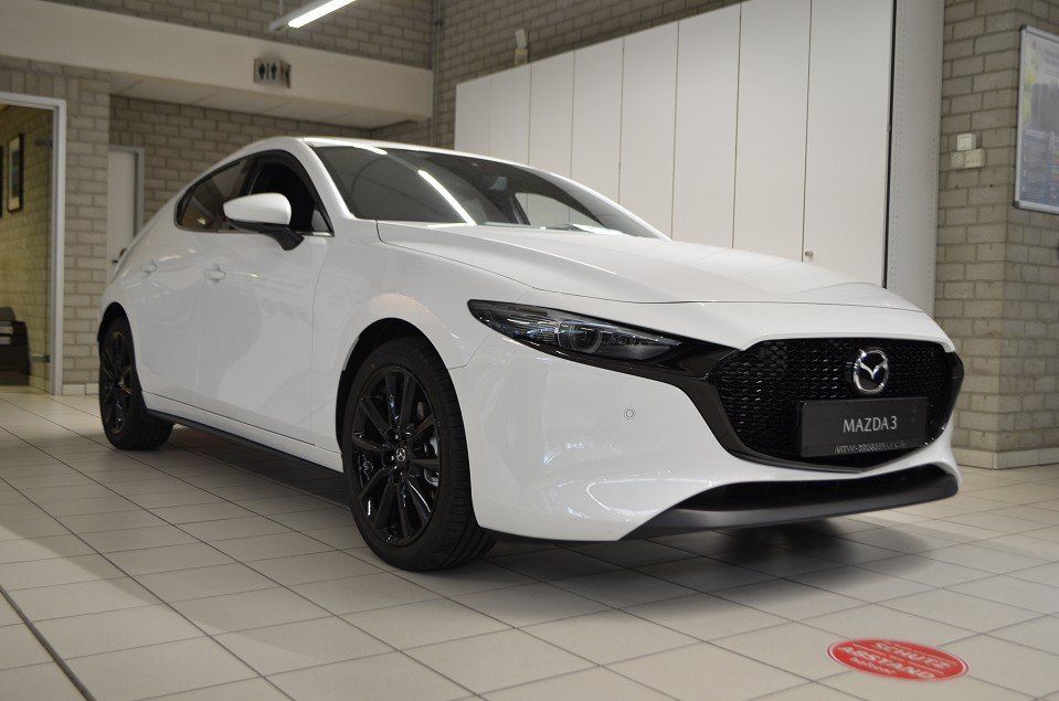 Mazda 3 2025