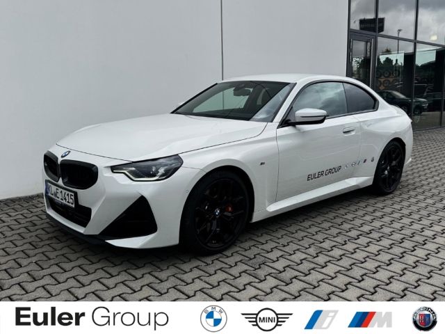 BMW 230 2025
