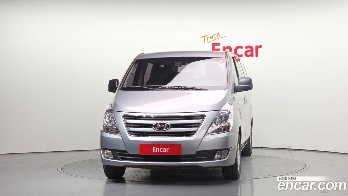 Hyundai Starex 2018