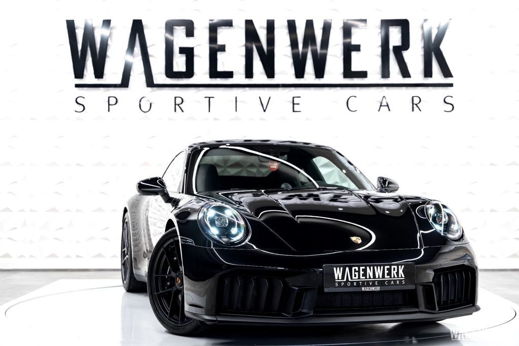 Porsche 992 2025