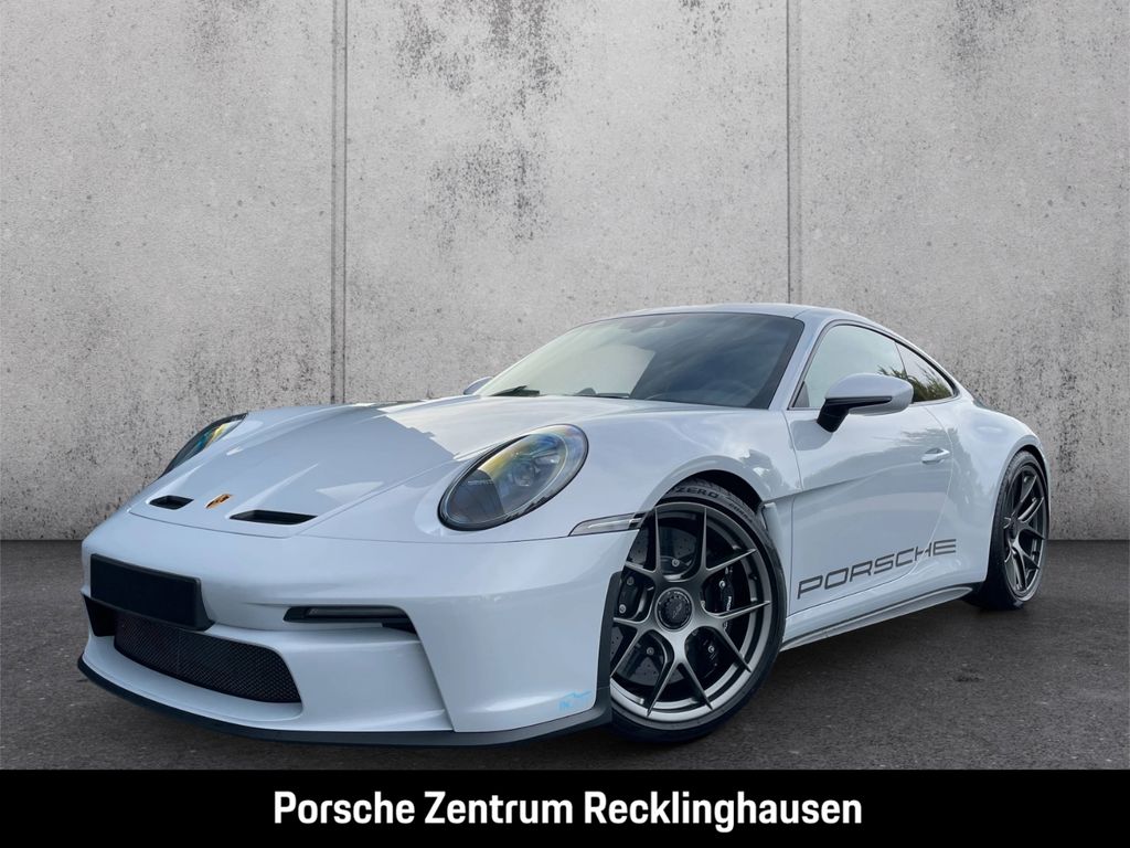 Porsche 992 2025