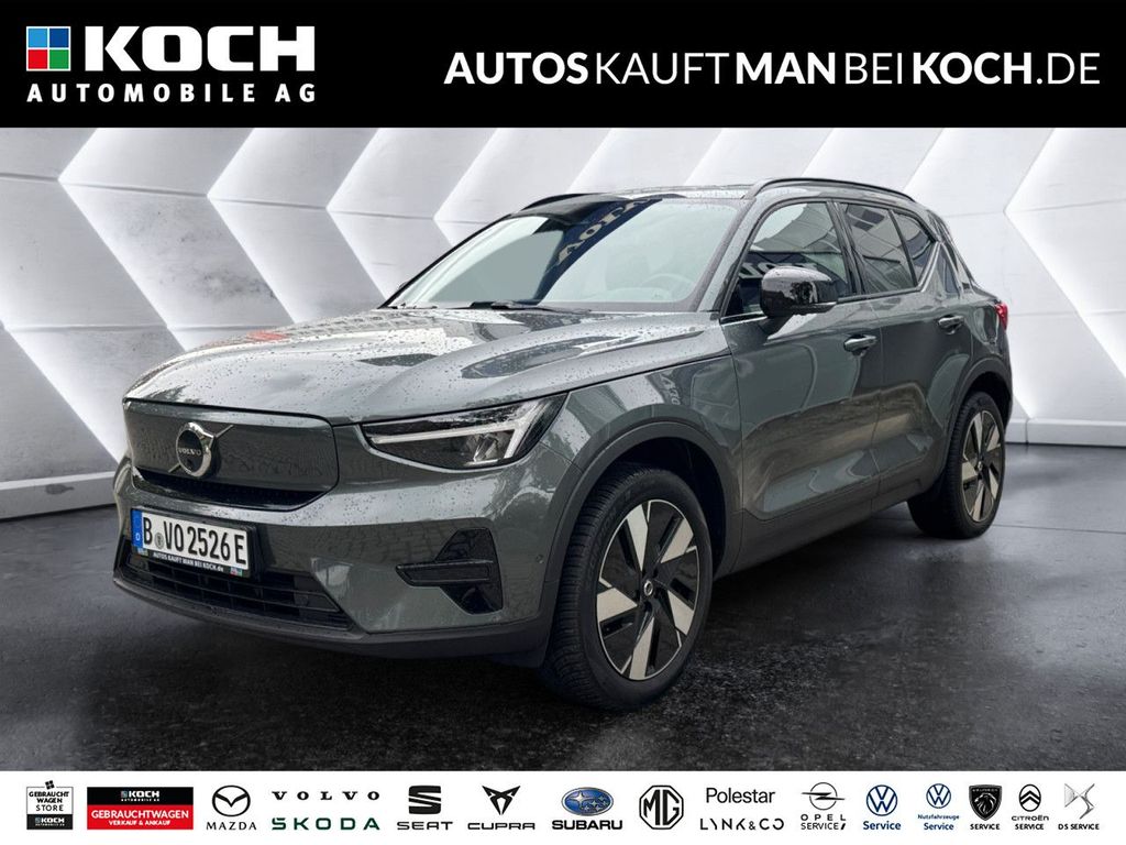 Volvo XC40 2025