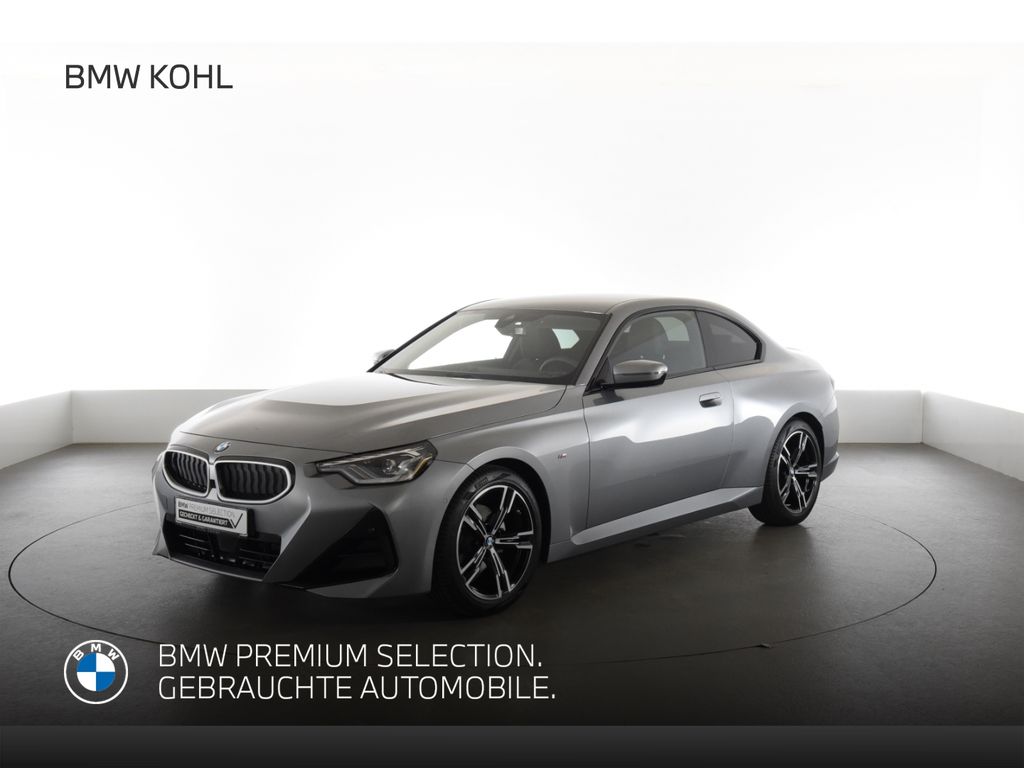 BMW 220 2025