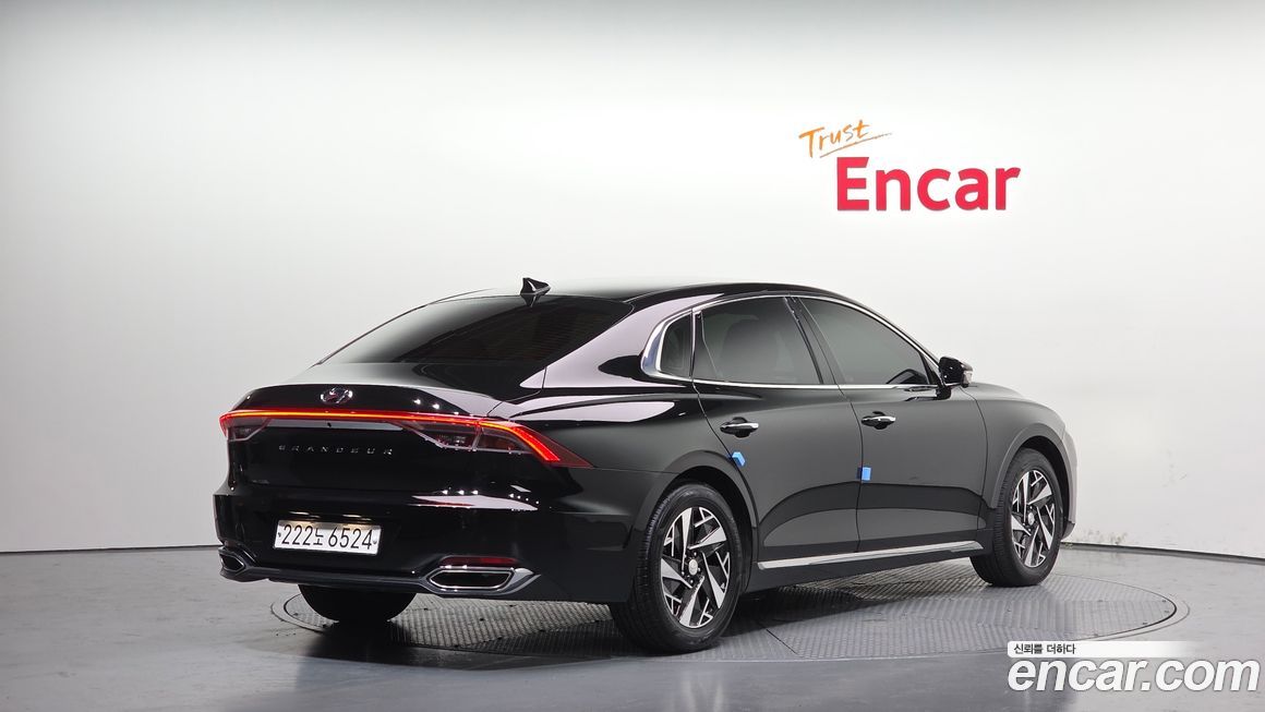 Hyundai Grandeur 2022