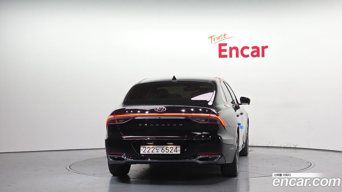 Hyundai Grandeur 2022