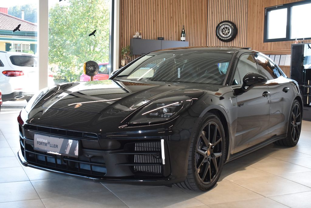 Porsche Panamera 2024