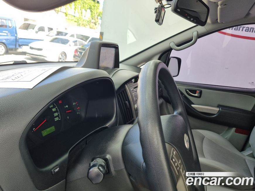 Hyundai Starex 2016