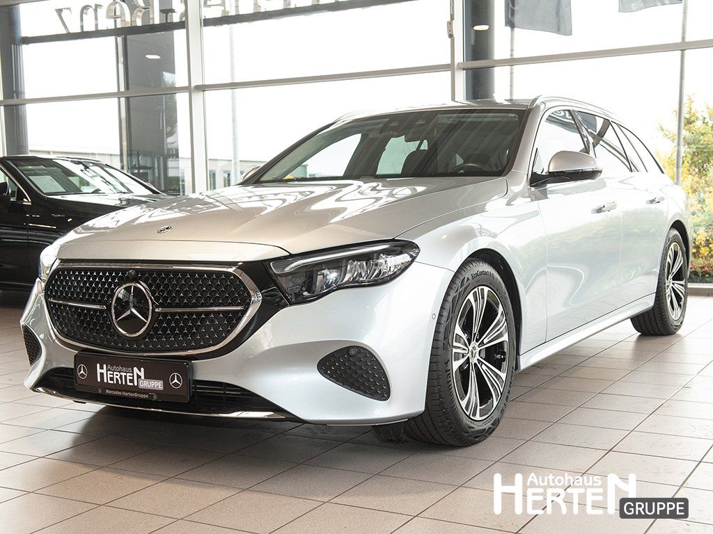 Mercedes-Benz E 220 2024