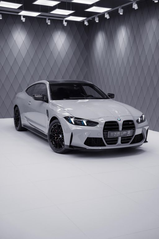 BMW M4 2025