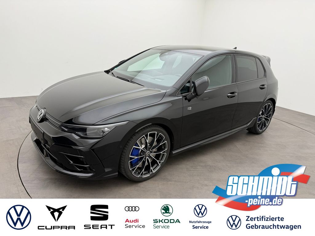 Volkswagen Golf 2025