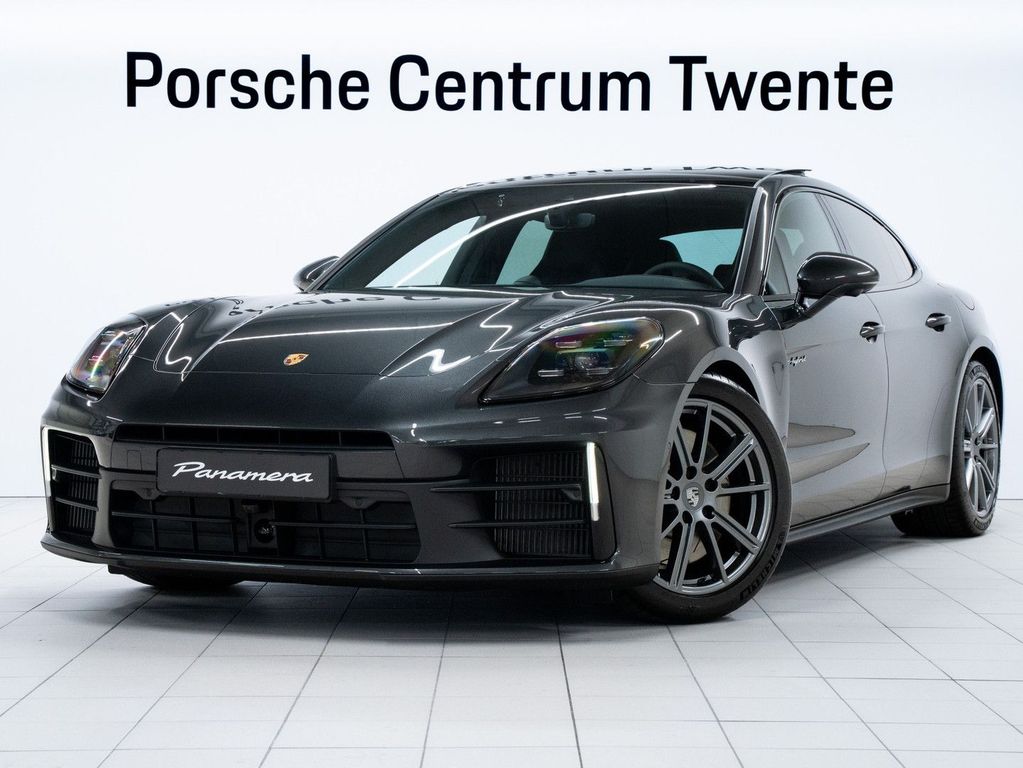 Porsche Panamera 2025