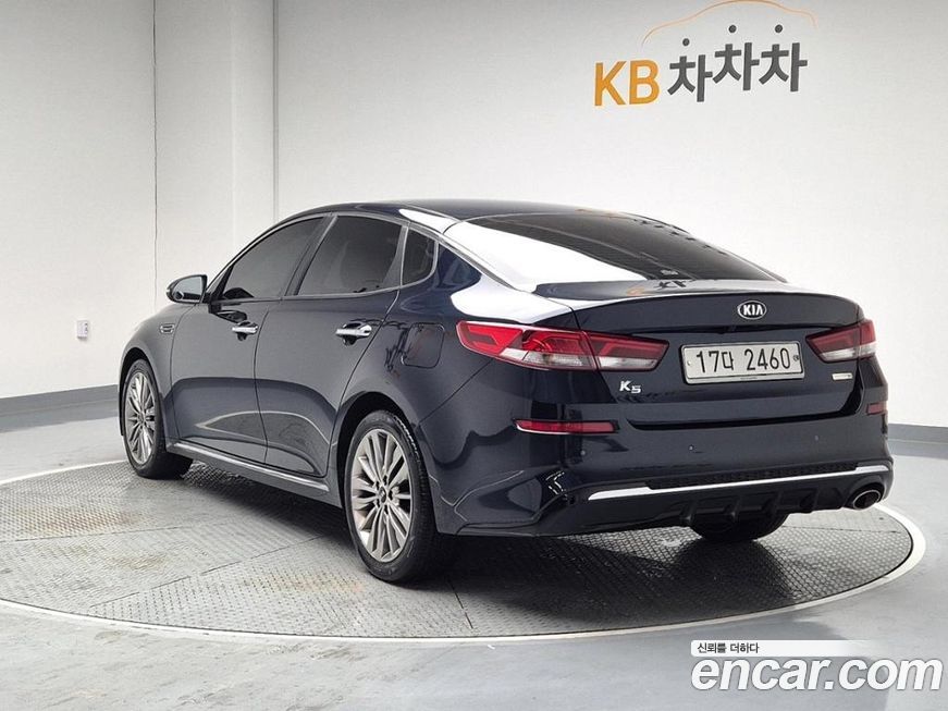 Kia K5 2019