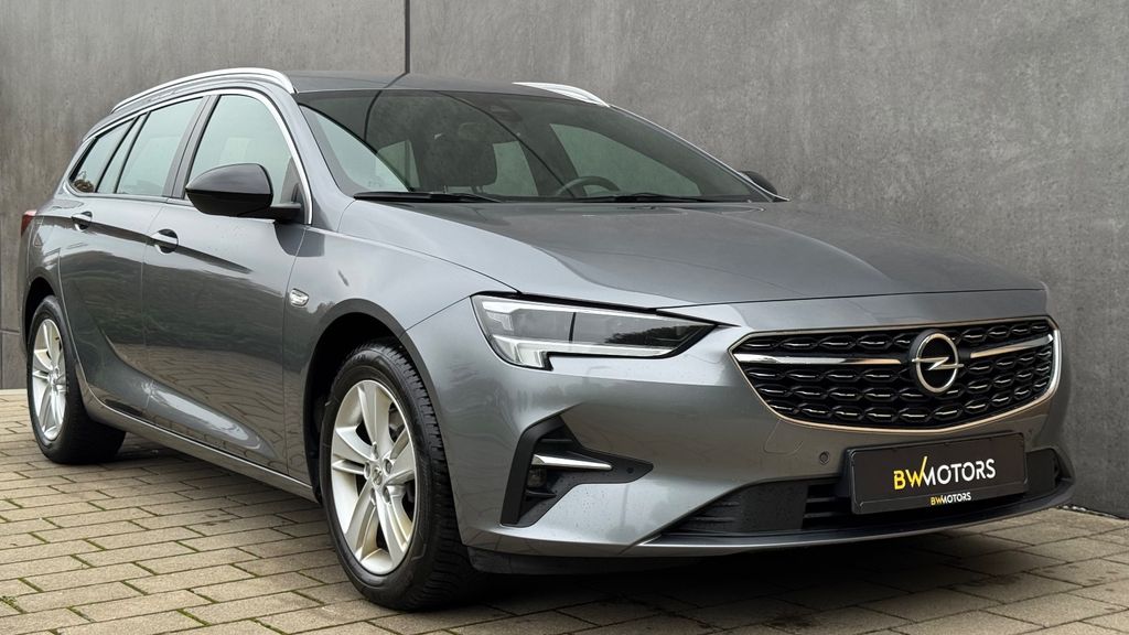 Opel Insignia 2021