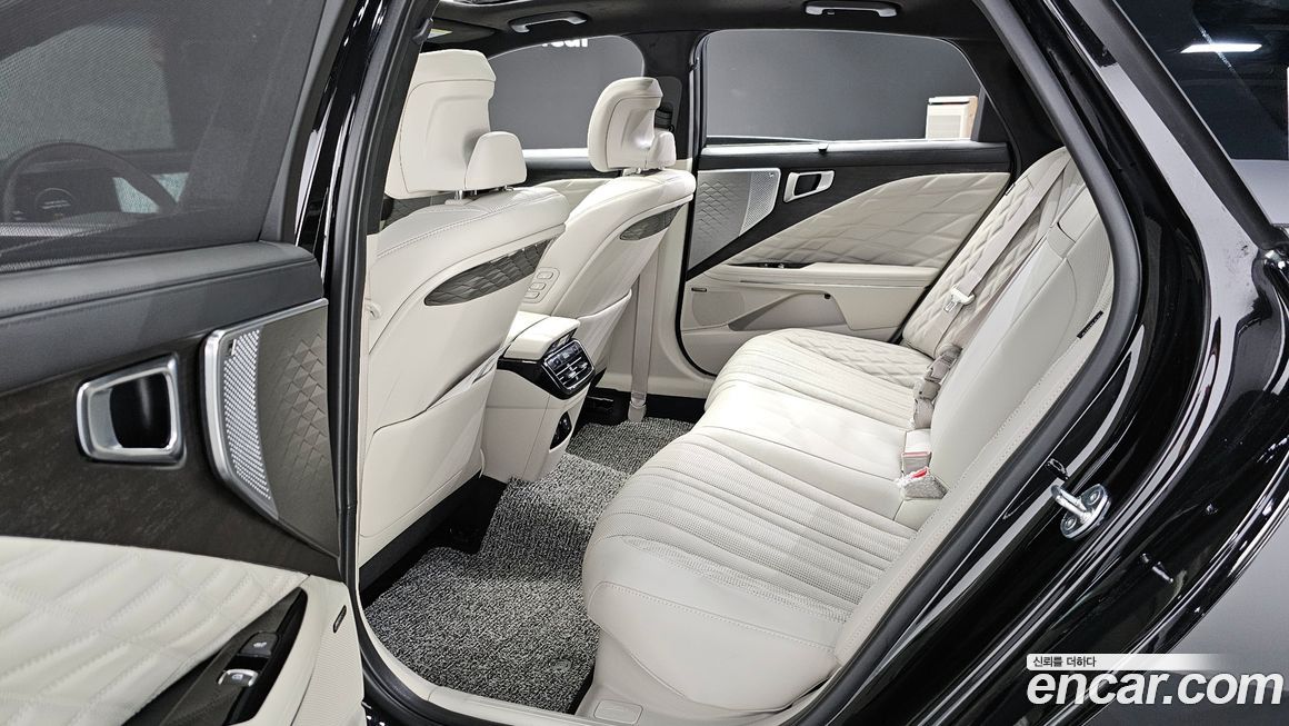 Kia K8 2023