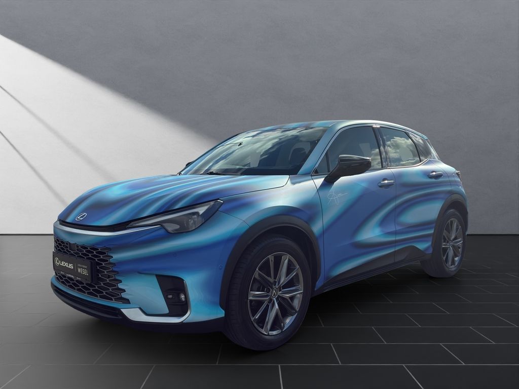 Lexus LBX 2024
