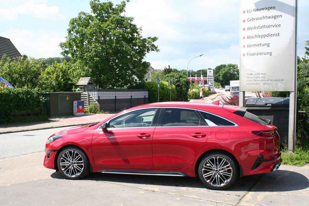 Kia pro cee'd / ProCeed 2024