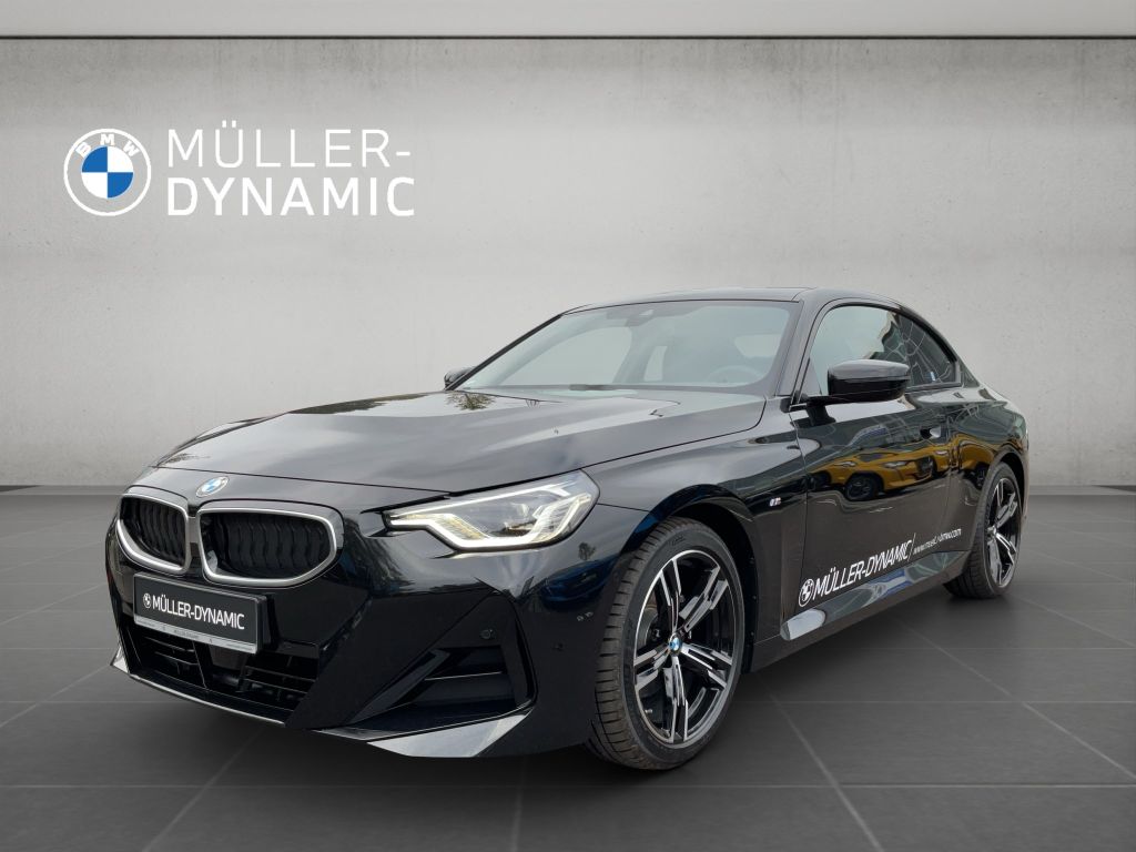 BMW 220 2025