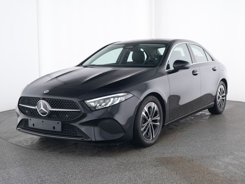 Mercedes-Benz A 200 2024