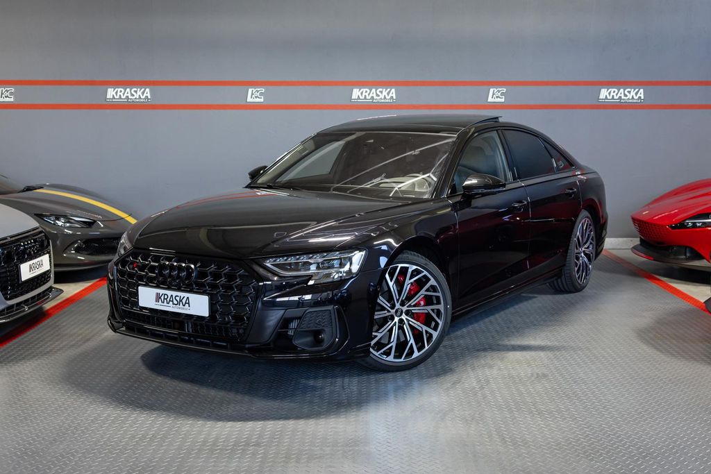 Audi S8 2025