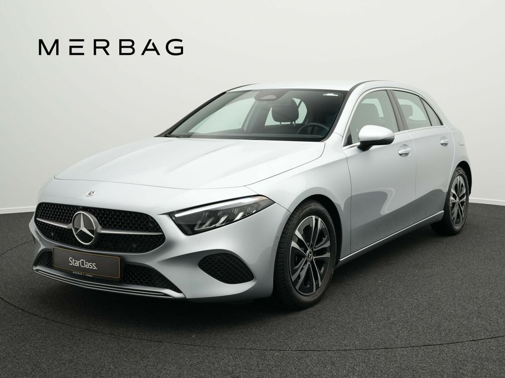 Mercedes-Benz A 180 2024