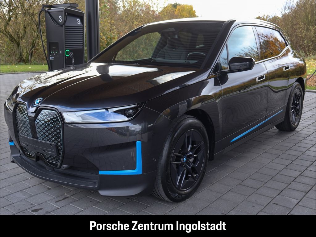 BMW iX 2023