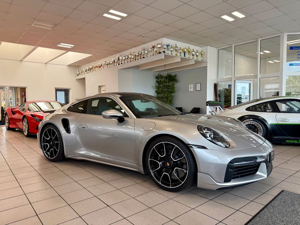 Porsche 992 2022