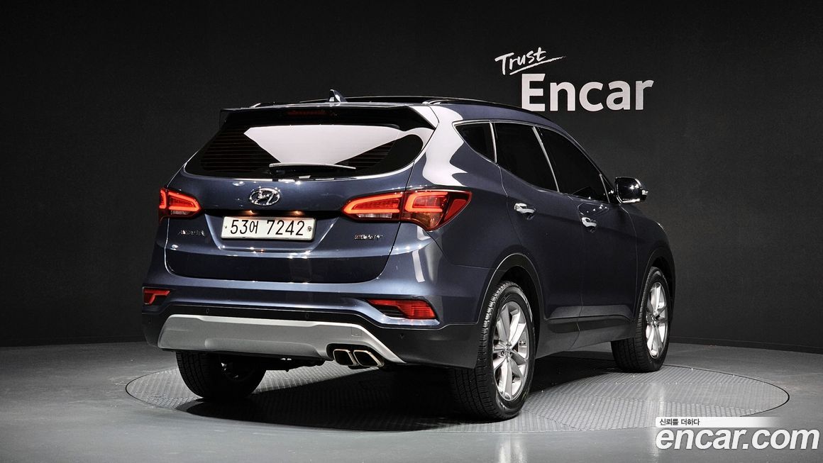 Hyundai Santafe 2016