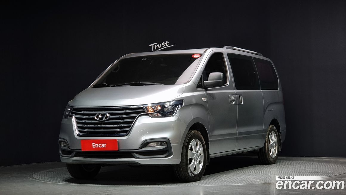 Hyundai Starex 2019