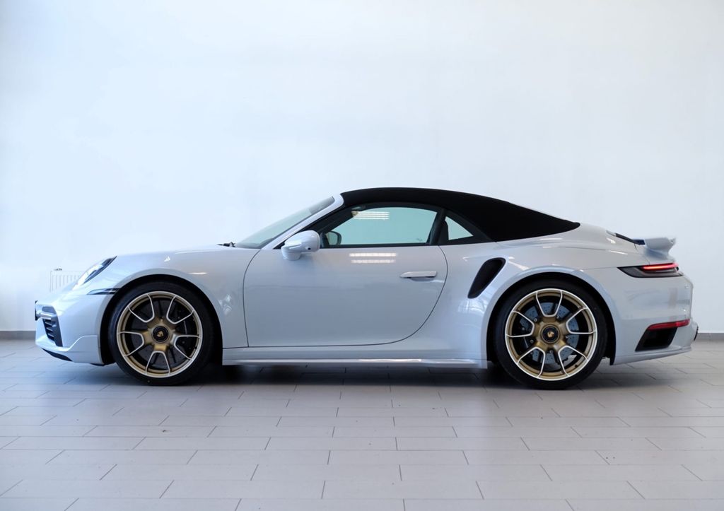 Porsche 911 2023