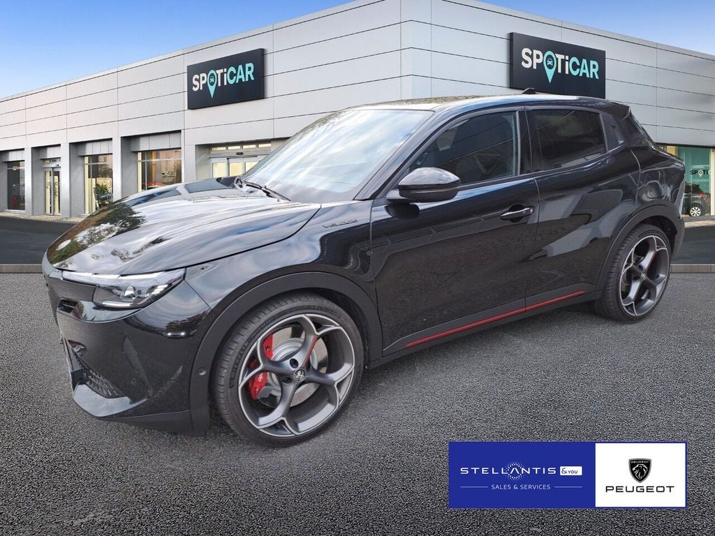 Alfa Romeo Junior 2025