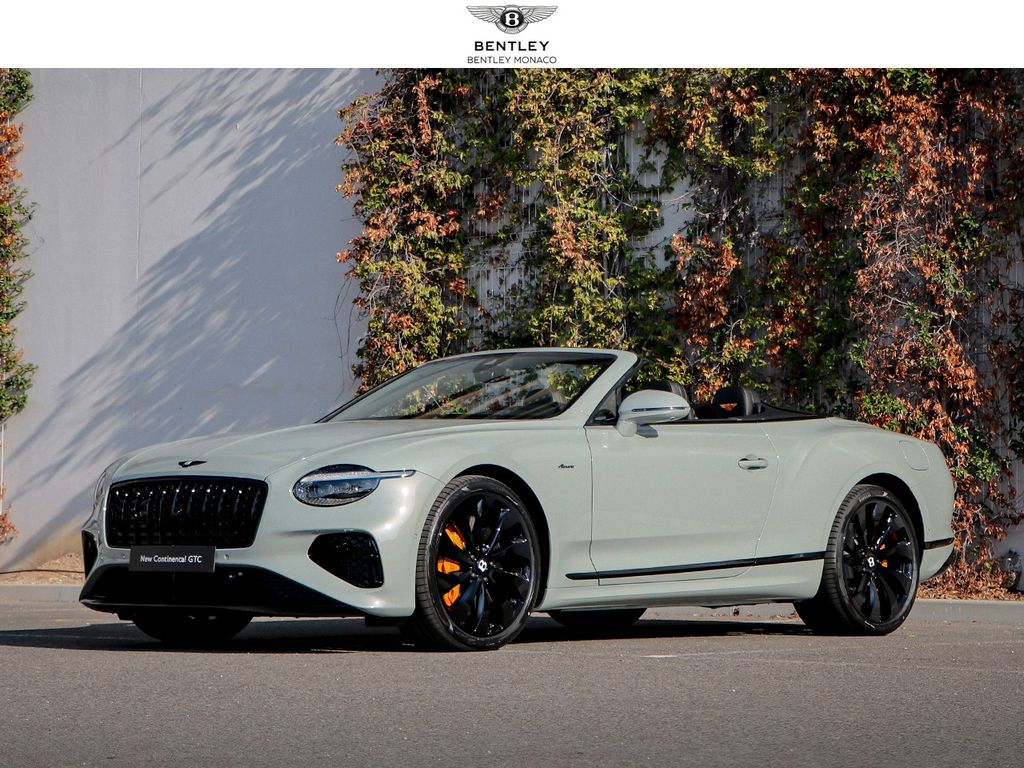 Bentley Continental GTC 2025