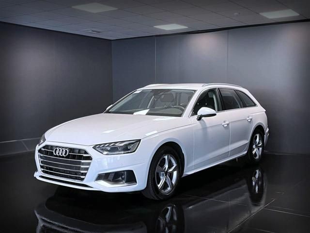 Audi A4 2023