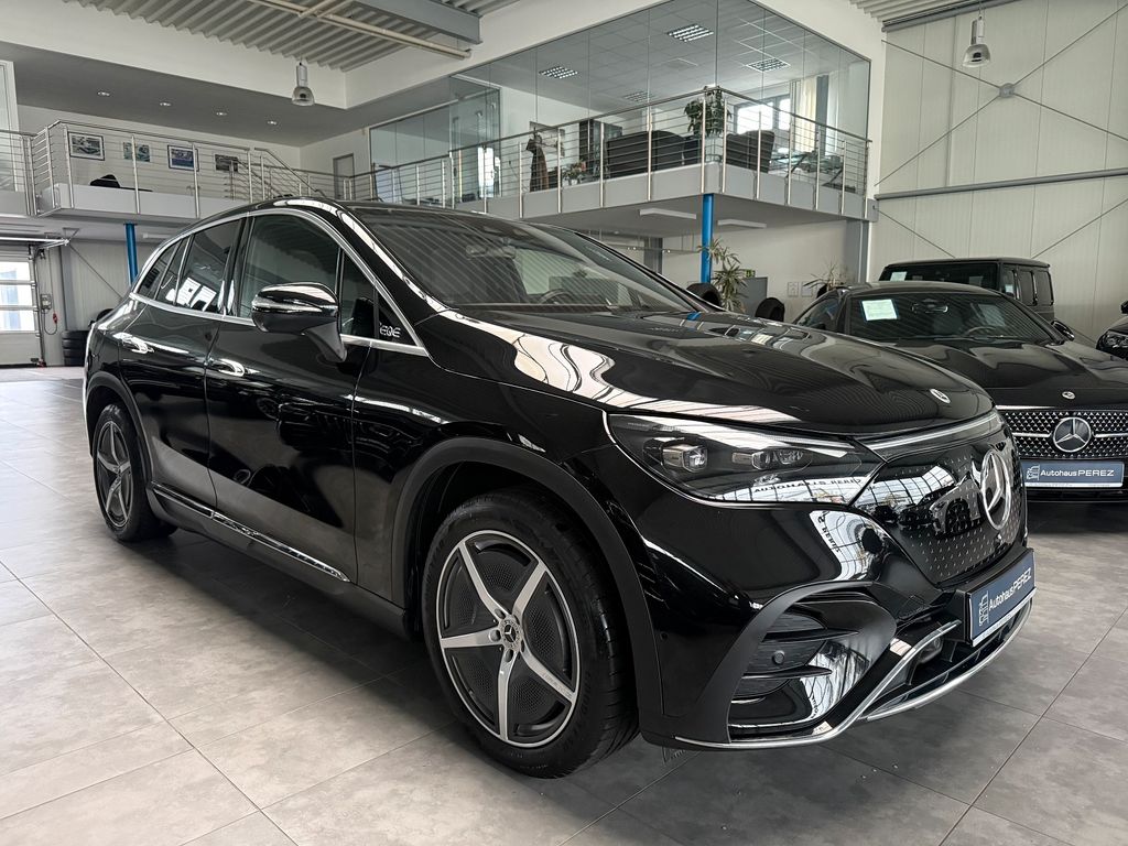 Mercedes-Benz EQE SUV 2023