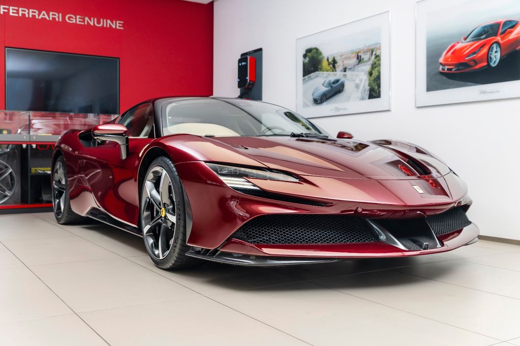 Ferrari SF90 2023
