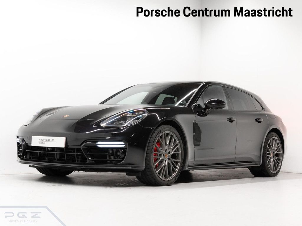 Porsche Panamera 2022