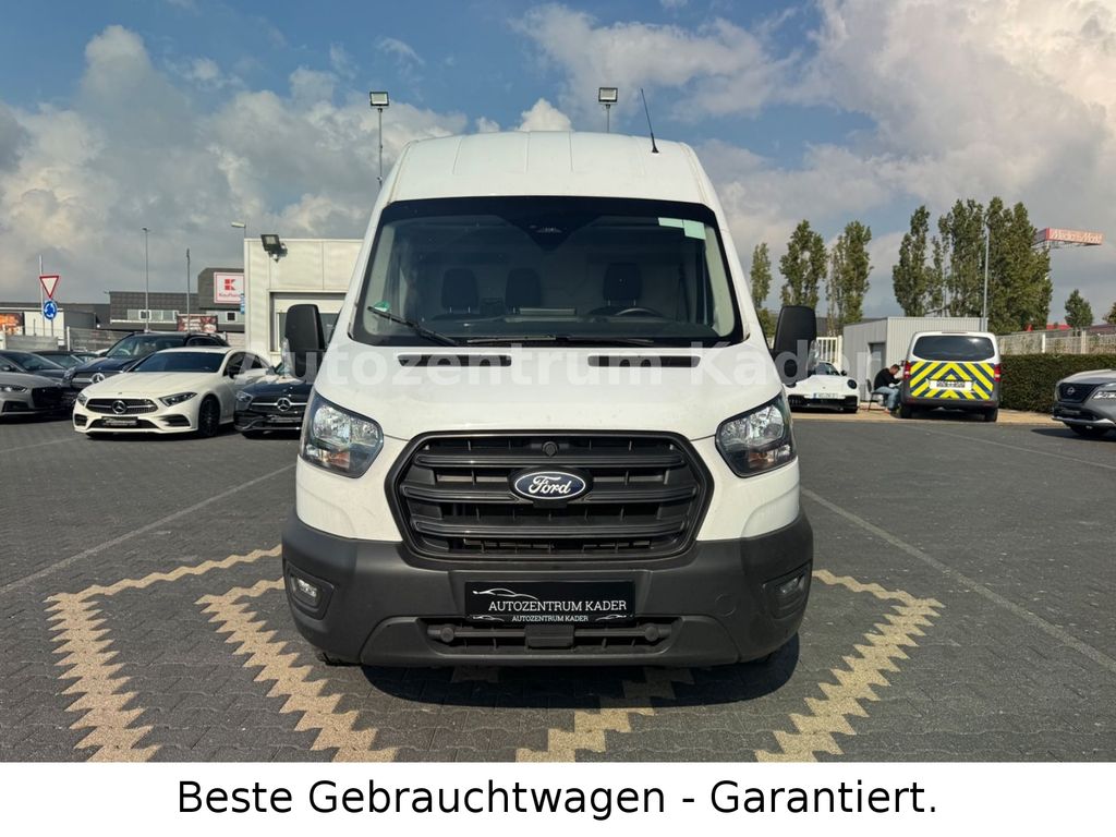 Ford Transit 2025