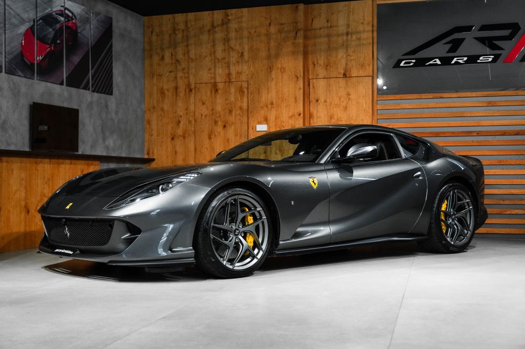 Ferrari 812 2018