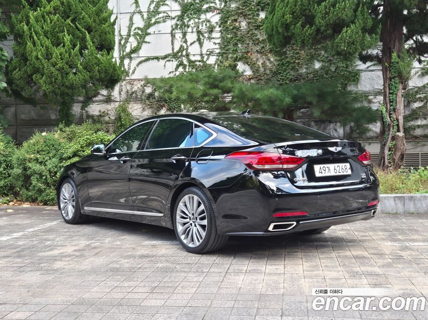 Hyundai Genesis 2016