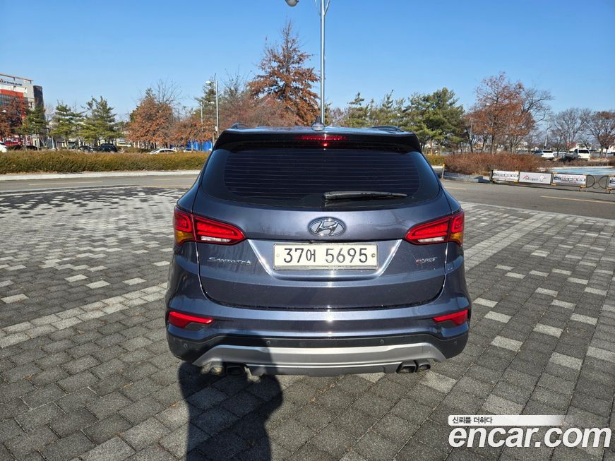 Hyundai Santafe 2017