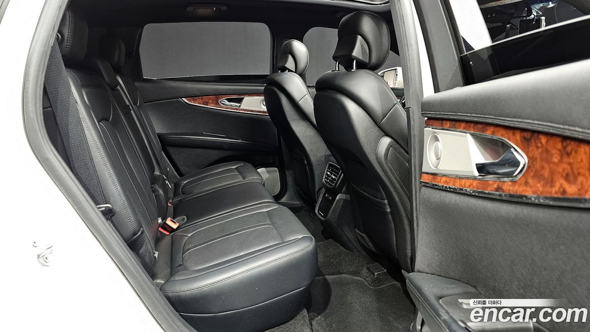 Lincoln Nautilus 2019