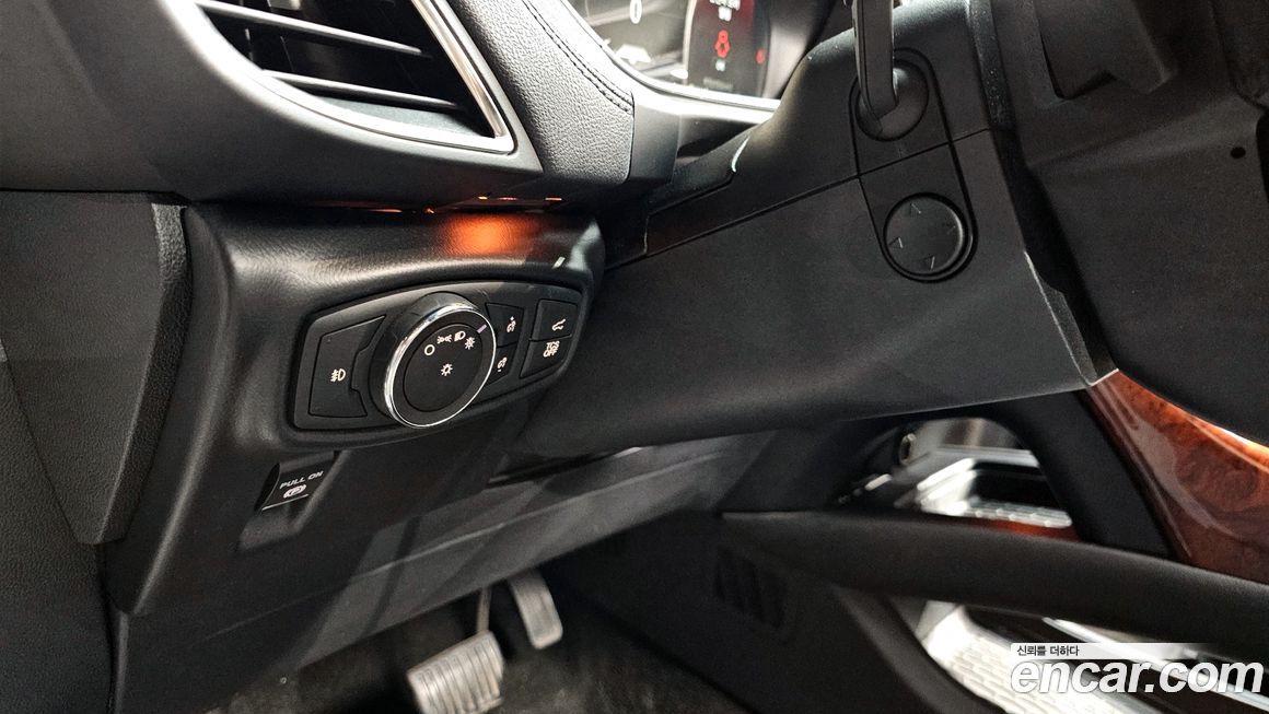 Lincoln Nautilus 2019