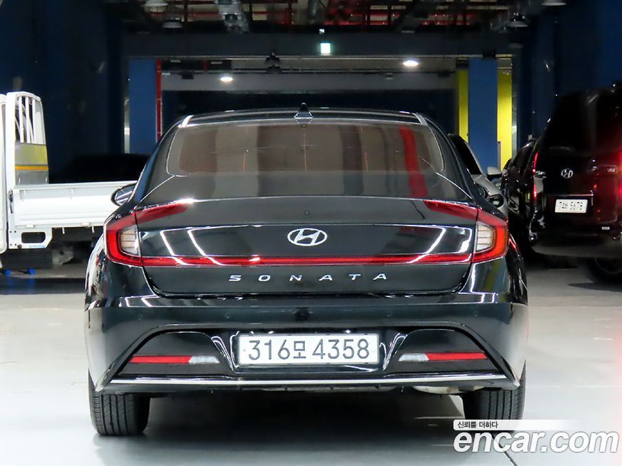Hyundai Sonata 2022