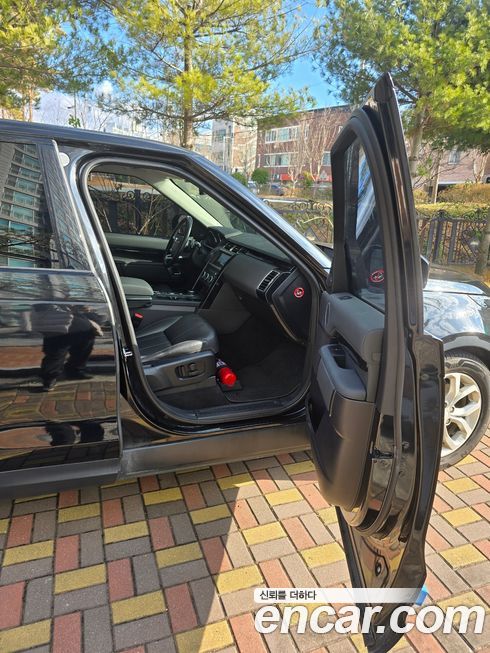 Land Rover Discovery 2018