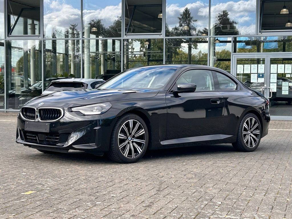 BMW 218 2024